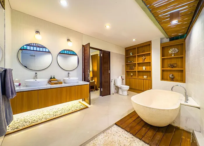 Alore Managed By Bugis Seminyak (Bali)